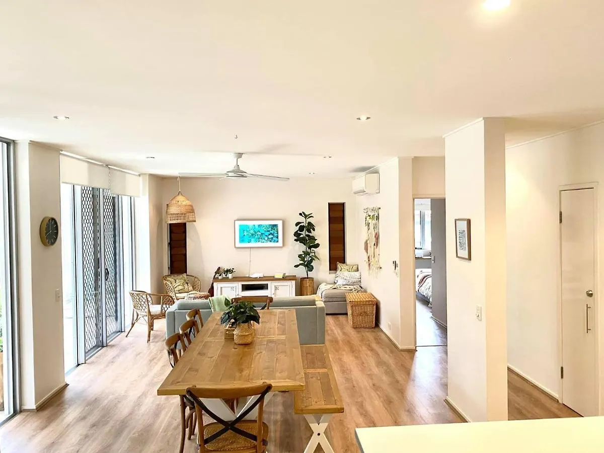 Lägenhet Large Family Sized Unit With Watersports, Maroochy River, Lagoon, And Beach Access Twin Waters