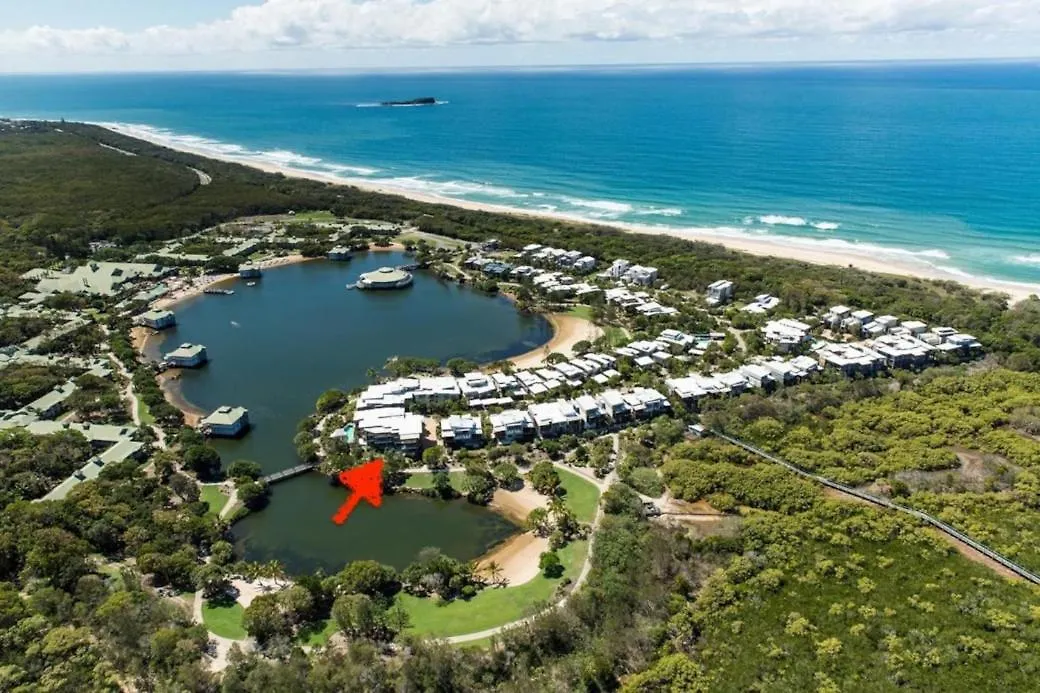 Large Family Sized Unit With Watersports, Maroochy River, Lagoon, And Beach Access Twin Waters